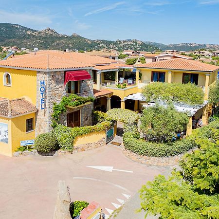Hotel Lu Pitrali San Teodoro  Buitenkant foto